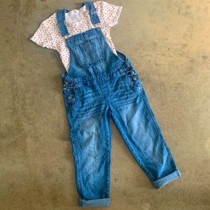 Girls cropped Denim Overalls Flower Top Tillys 8 M